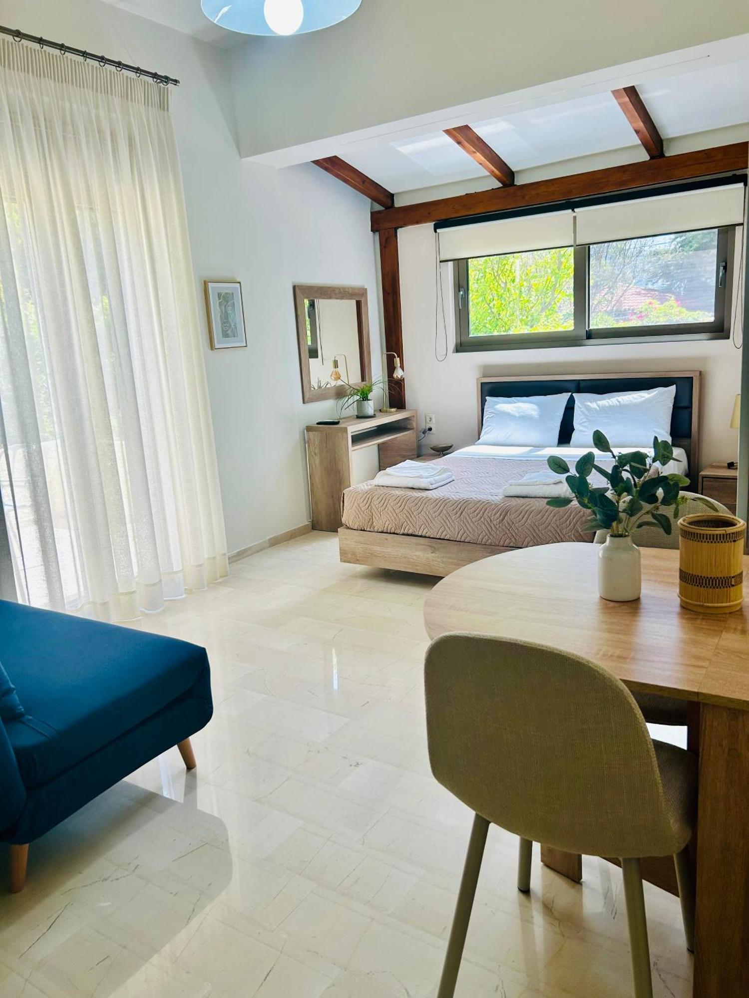 Esperia Apartments พลาตาเนส ภายนอก รูปภาพ